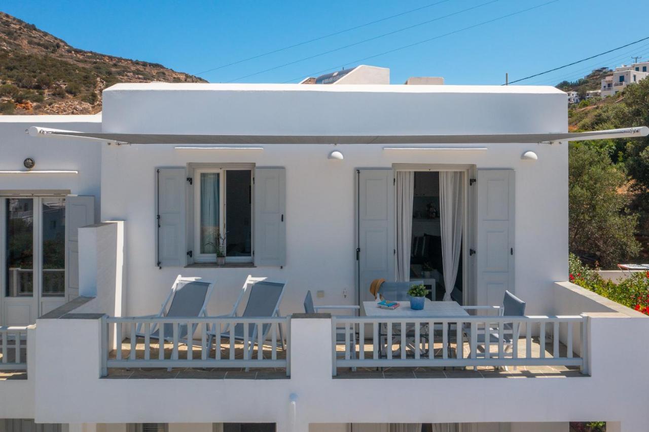 Nefeli'S Guesthouse In Platys Gialos Sifnos Platis Gialos  Exterior photo